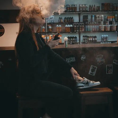 小煙玩家福音！英國氣泡313系列煙油上手評測